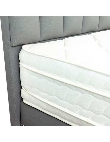 Cabecero de Cama con Diseño de Líneas