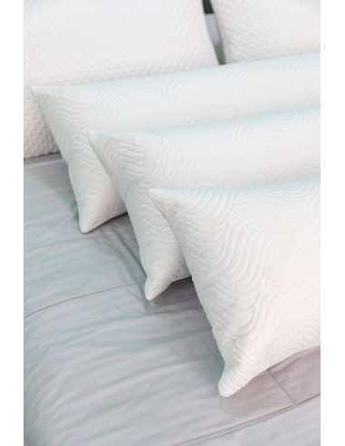 ✅ Cojín ligero para abrazar en las noches ➤ Una compañía para dormir