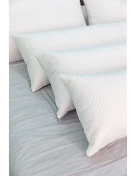 ✅ Cojín ligero para abrazar en las noches ➤ Una compañía para dormir