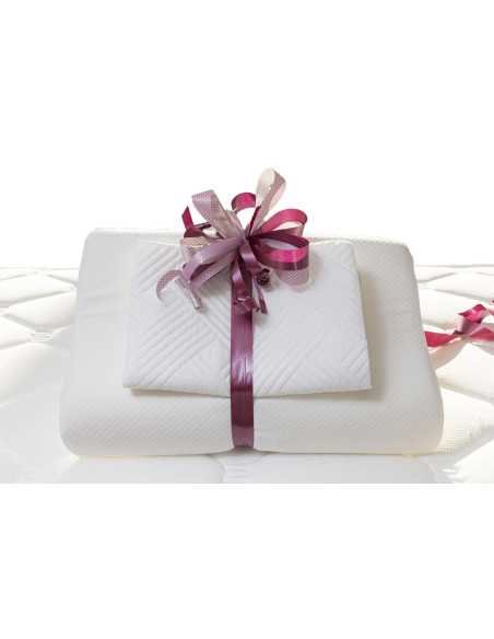 Combo: Almohada de Memoria Tradicional + Protector de Almohada